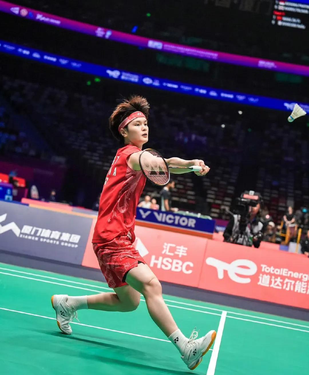 陈雨菲、王祉怡会师女单决赛!
5月31日，2025年超级750新加坡公开赛女单半