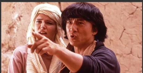 1991年，成龙在拍摄完《飞鹰计划》后，竟然当众宣布解散“成家班”。后传出消息，