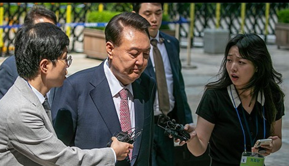 尹锡悦案大审，更多猛料曝光











尹锡悦这回真悬了，每一次出庭都