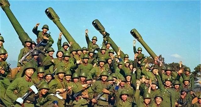 中国1984年4月28日，踏上收复老山战役的征程。老山战役不仅是对越自卫反击战的