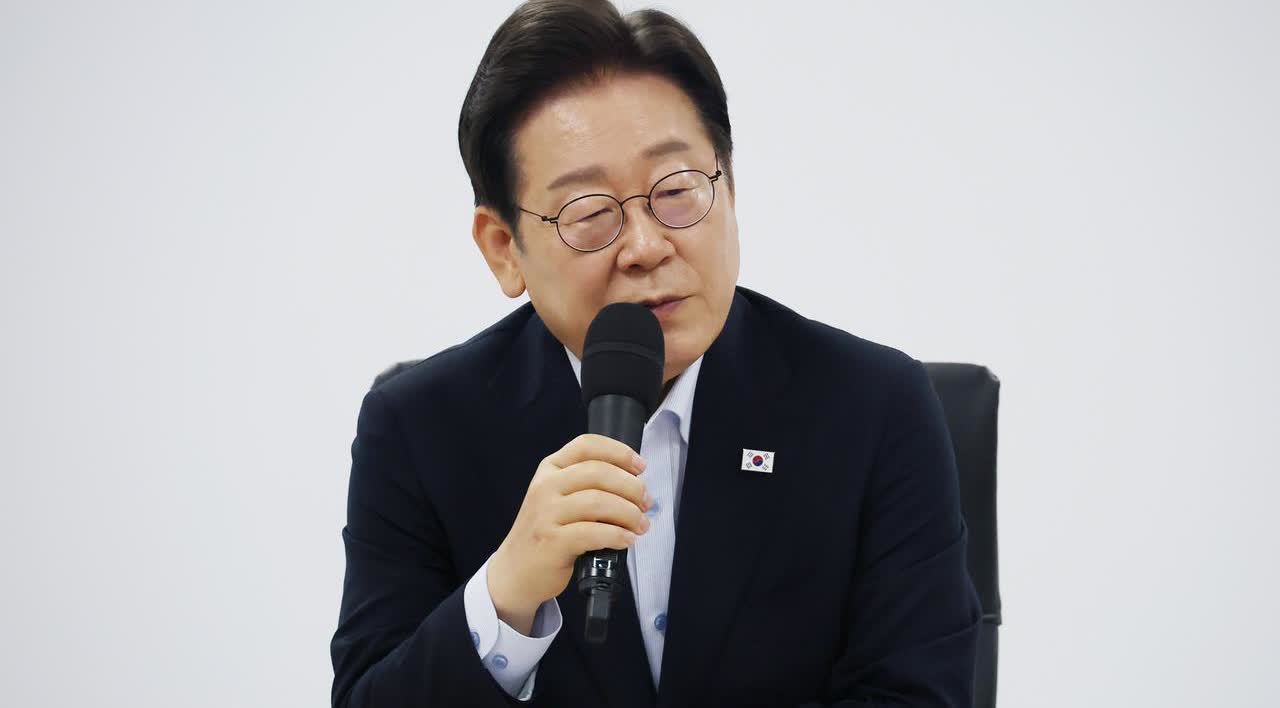 李在明支持率61.5%，连续两周下滑…民主党50.8%，国力29.0%

根