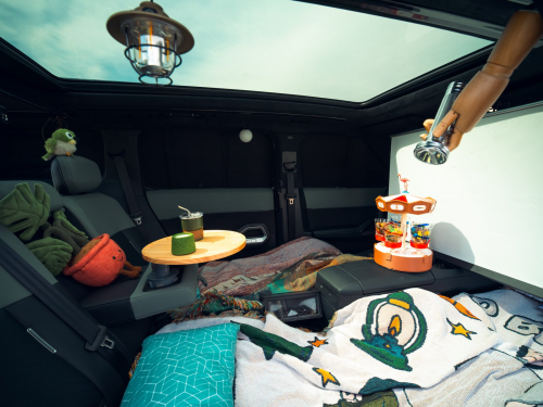 福特智趣烈马体验日 “随车而宿” 不怕淋