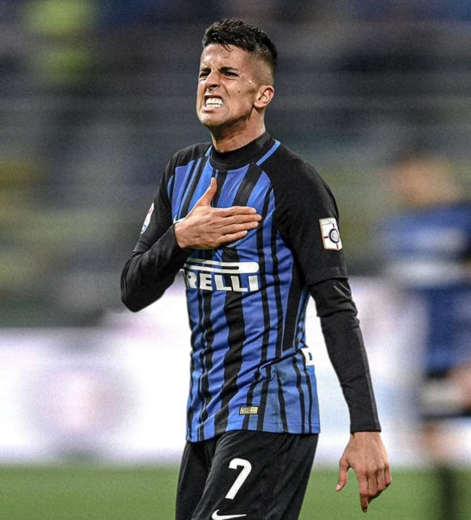 国际米兰是备胎！根据意大利媒体全市场的消息，国际米兰正在与利雅得新月和坎塞洛两方