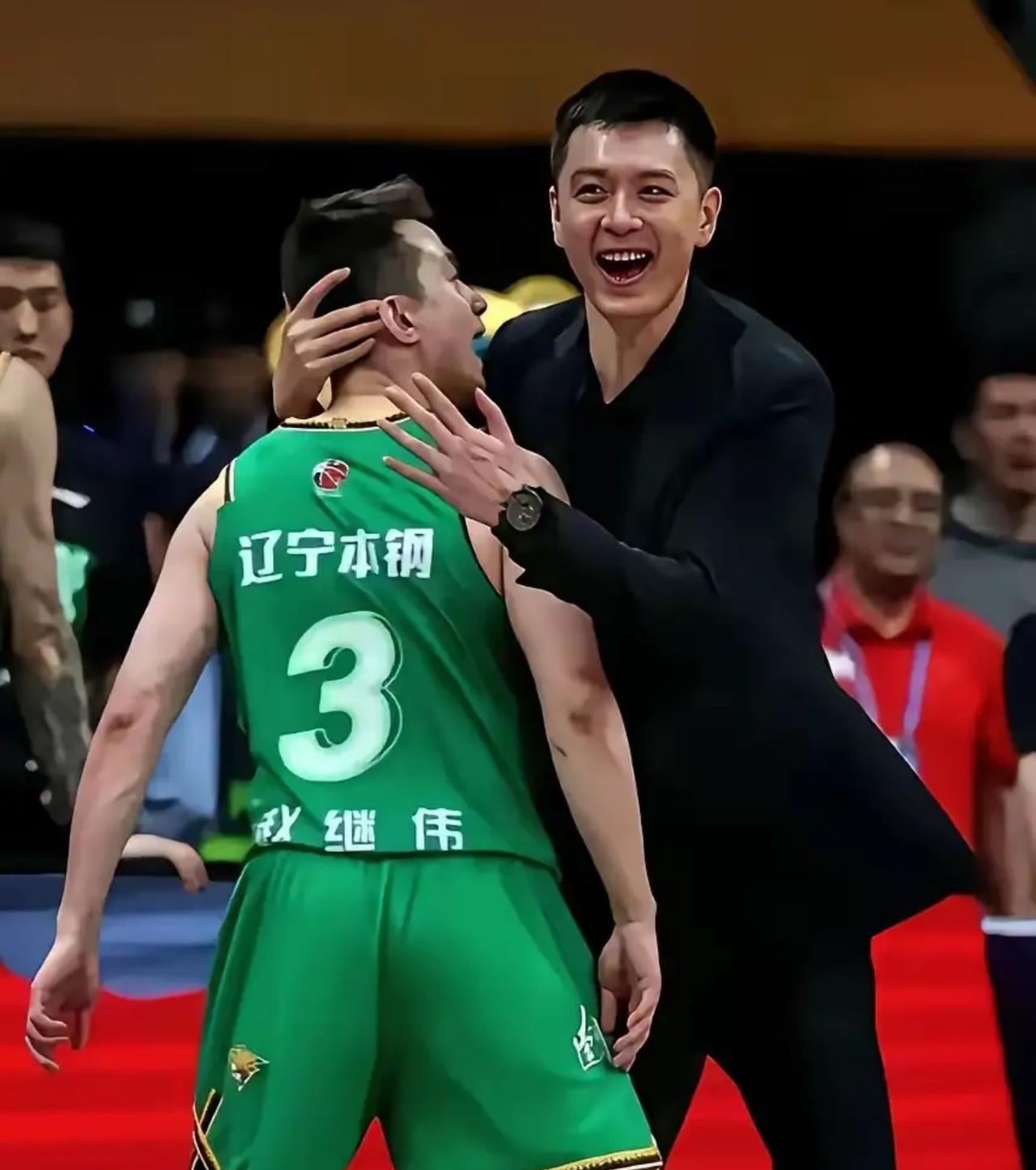 鞍山保罗终于要回来了，他真的能够凭一己之力挽辽篮走出困境吗？我看未必！
    