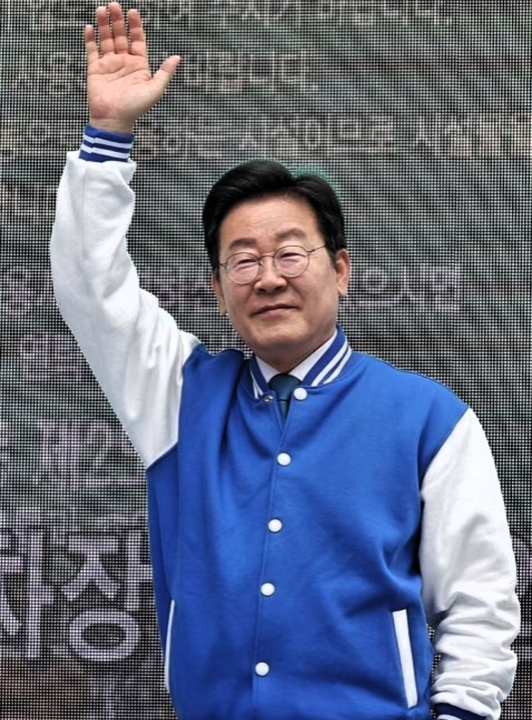 李在明缺席北约峰会，背后原因大揭秘！











李在明这次竟然没去北