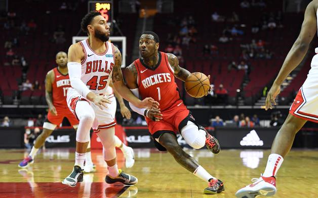 一直想要重回NBA的沃尔，并没有得到哪怕一个试训的机会，最终我们看到了，在北京时