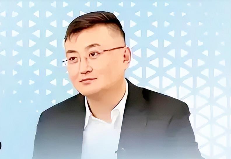 被董明珠说中了！曾经的留学生张琨，从美国高通公司跳槽到华为，成为核心骨干，再后来