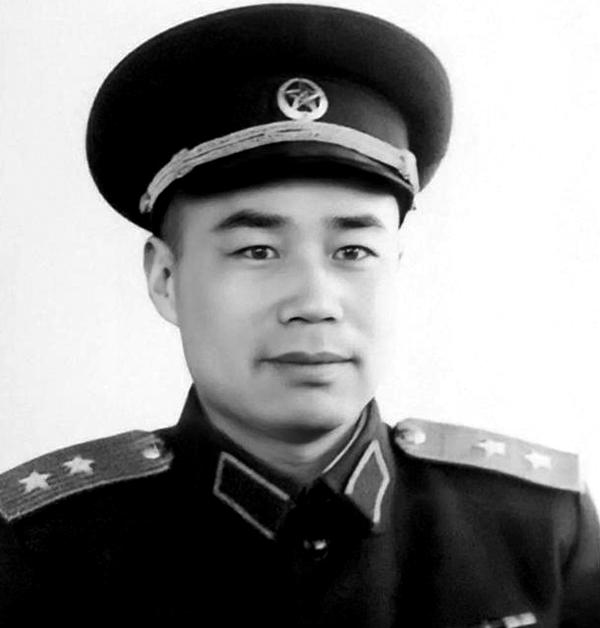 抗美援朝时，王近山当面批评彭德怀，彭德怀主动承担责任