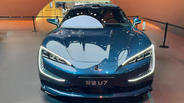 广州车展丨“最速量产车”仰望U9 Xtreme亮相，仰望U7新车色登场