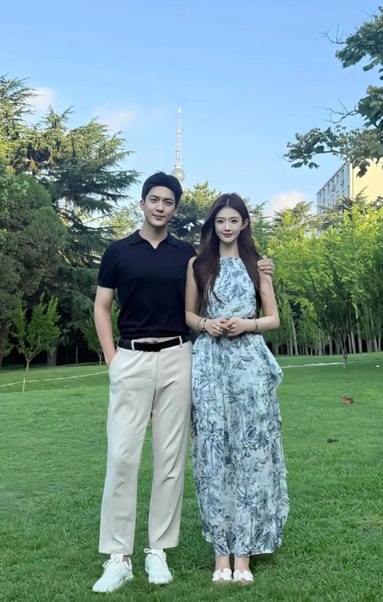 网友：他二婚，我二婚，都没有孩子，我们很幸福
谢谢大家的祝福