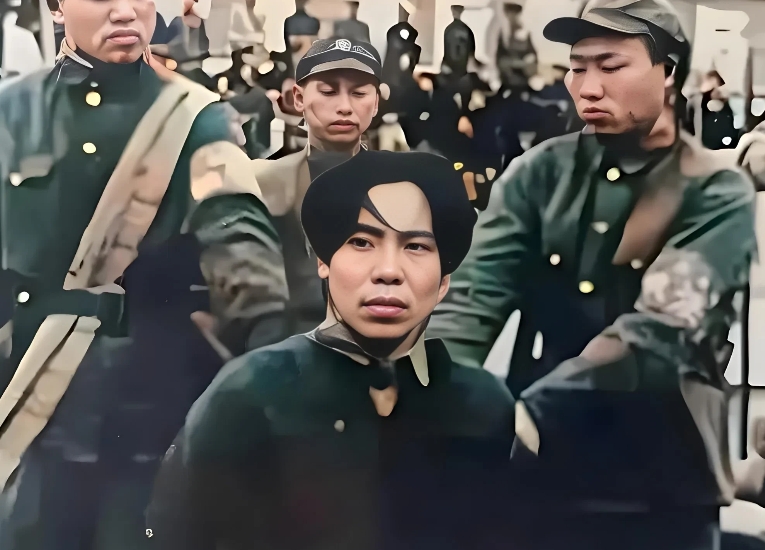 1951年1月30日，戴藏宜被家乡的江山县人民法院以反革命罪判处死刑。并在公审大