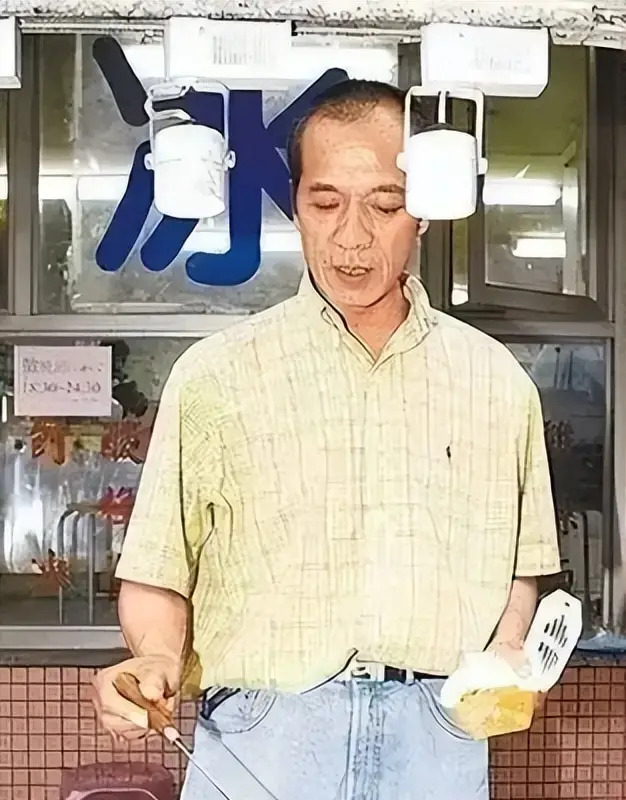 老戏骨张振寰家中去世











不敢相信！曾经红极一时的明星张振寰，