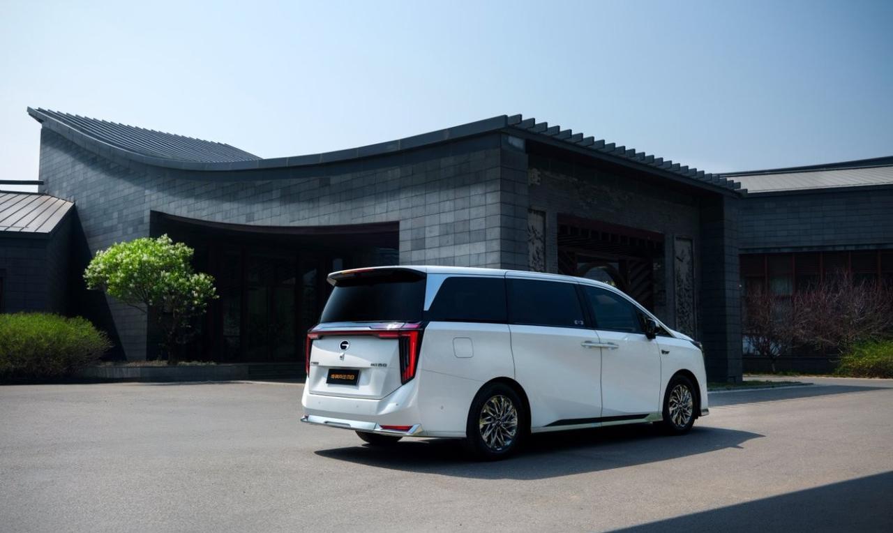 华为、宁德时代、广汽传祺强强联合，这款车肯定要卖爆！[赞]
最新上市的传祺向往M