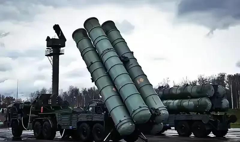 S400装聋作哑，被大毛害惨了！
F-35如入无人之境，成功斩首，全部命中，俄罗