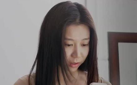 恶毒家长要求我打掉腹中孩子，给她儿子做骨髓移植！我冷笑，我被你投诉被迫离职，你忘了吗？