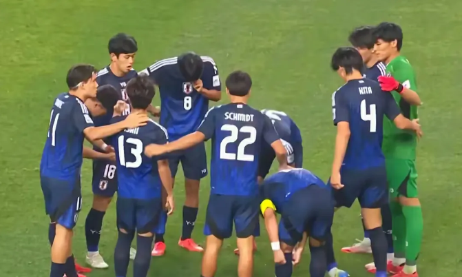 从U20看日本男足到底强在哪
日本男足0比2被澳大利亚淘汰了，这场比赛日本2到3