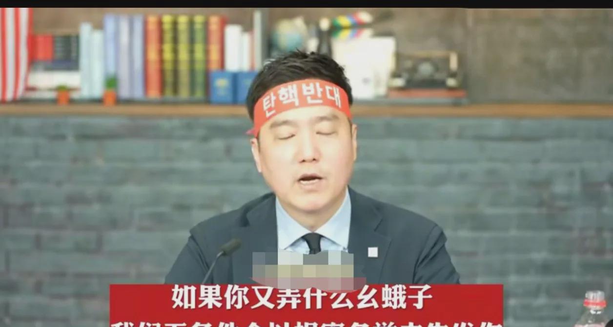 金秀贤这事儿闹得挺大,37岁的人了居然搞恋童,真是让人大跌眼镜。品牌方都跟他解约