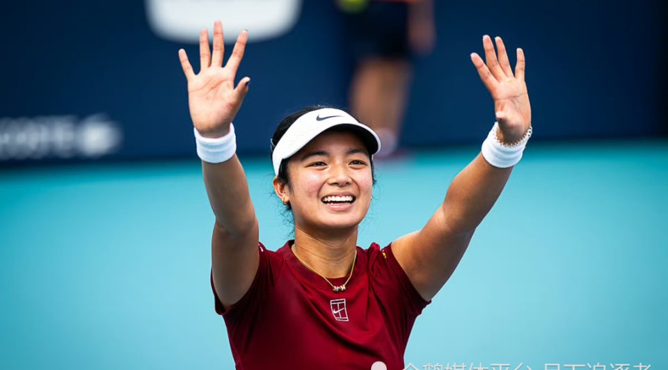北京时间3月24日，WTA1000迈阿密站第三轮爆出冷门，19岁的菲律宾外卡选手