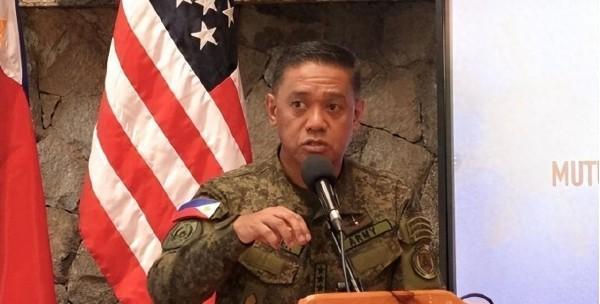 菲律宾摊牌了，要“不惜一切代价”阻止中方
这两天，菲军参谋长布劳纳密集发表了一系