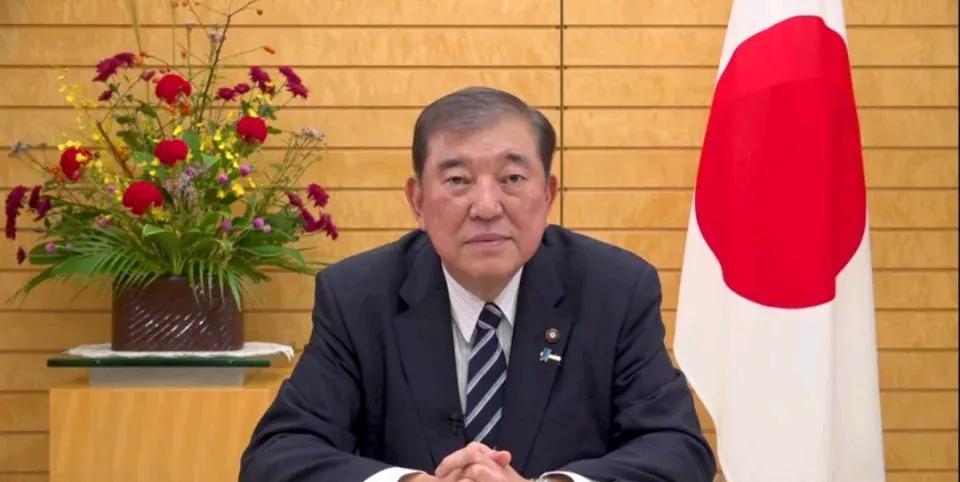 日本首相的道歉平息不了国民的“米骚动”。现在每斤大米日本约合到24块人民币一斤，