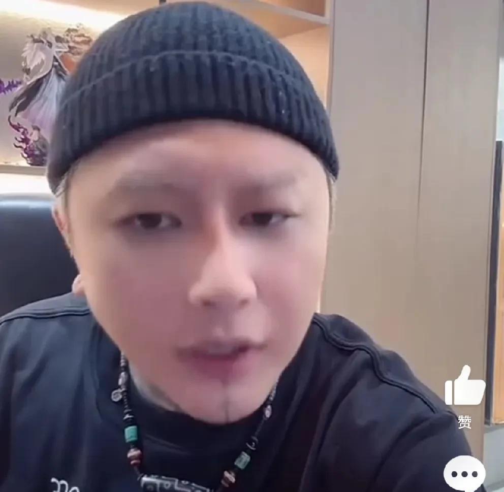 方丈谈离婚后，表示很惋惜！
           方丈深夜和粉丝交心，和杜凤分开