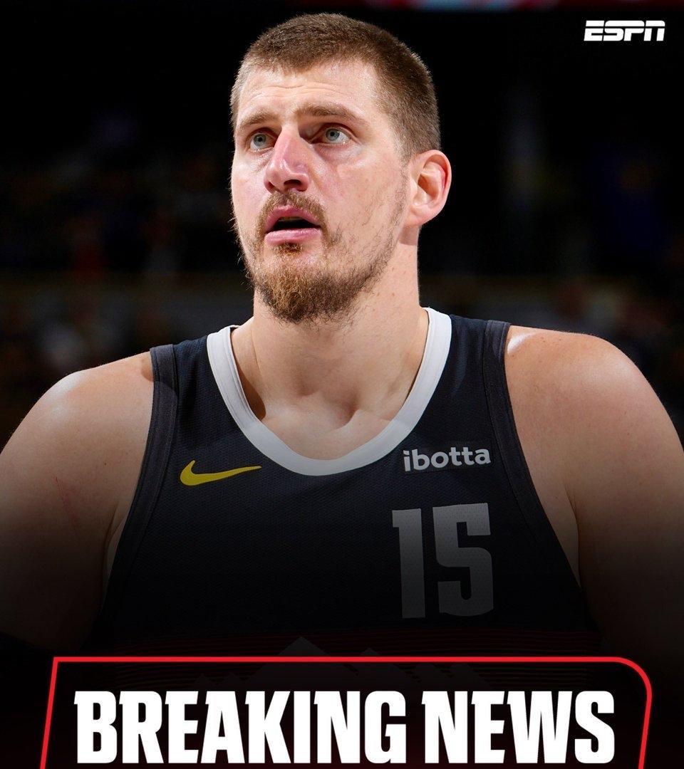 左膝过度伸展———约老师伤停至少4周恐无缘MVP评选！
还好无大碍，不过未来4周