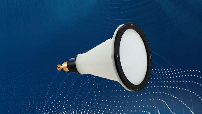 什么是波导喇叭透镜天线？