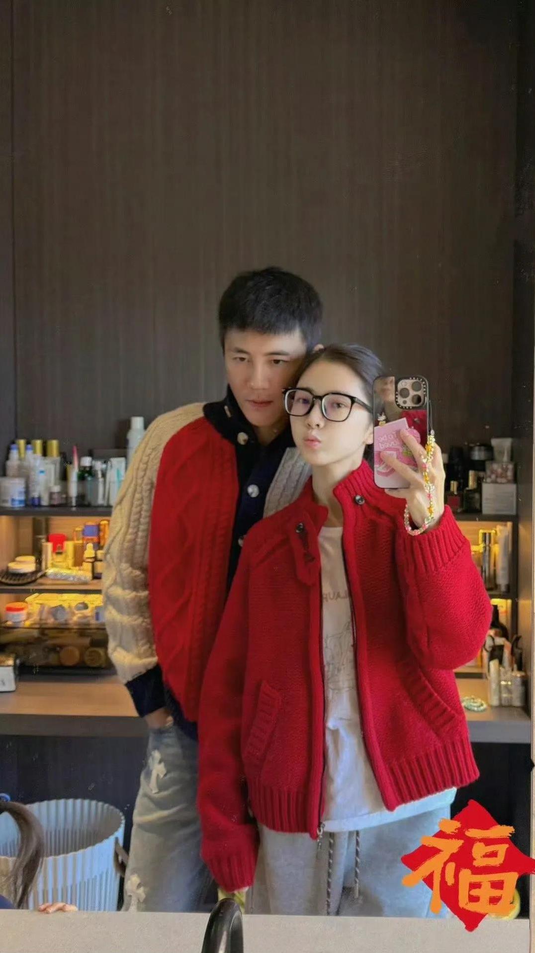 杜淳妻子体检遇乌龙：指标写反惊煞人
杜淳妻子自曝体检惊魂时刻。体检报告显示一指标