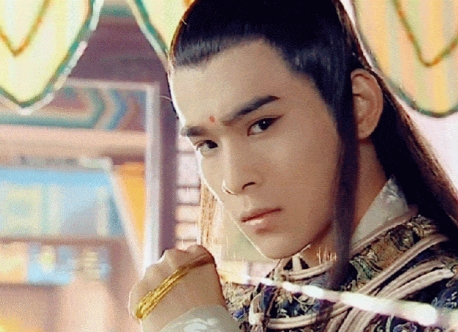 2002年，乔振宇拍《雪花女神龙》的时候，有一个“忌讳”，制片人给他提了一个小小