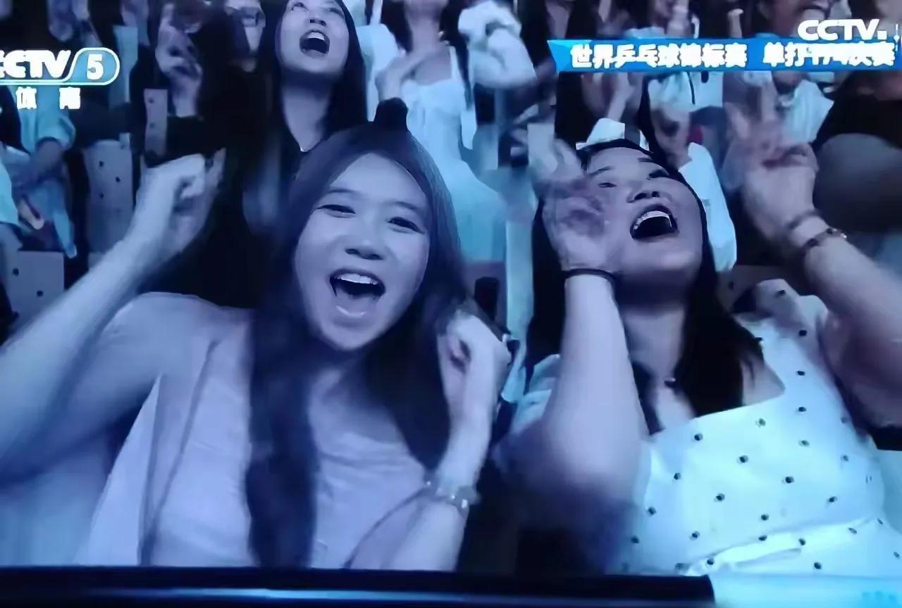 说真的很讨厌这样的球迷！
不知道这些人脑子是否正常？要是我们的国乒打外协的时候，