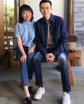 方大同的离去，如老友骤逝，让80后的我们心痛不已。他的音乐，爵士与灵魂R&B的完
