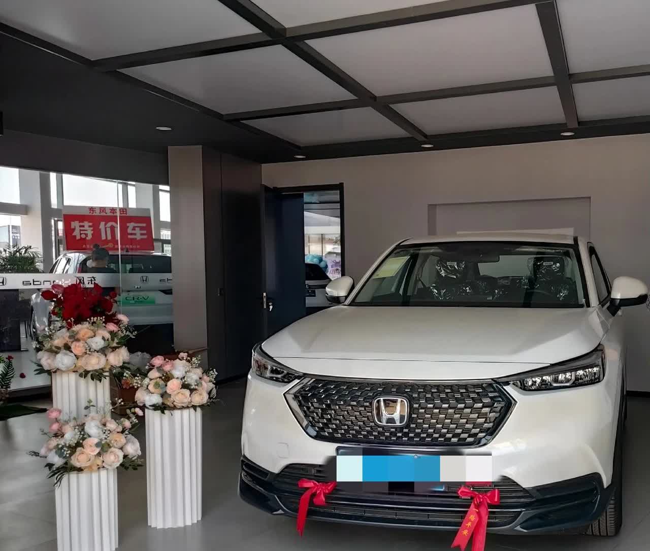 买车你会选择电车还是油车
去年，买了人生的第二辆汽车，第一辆车是手动挡的，媳妇