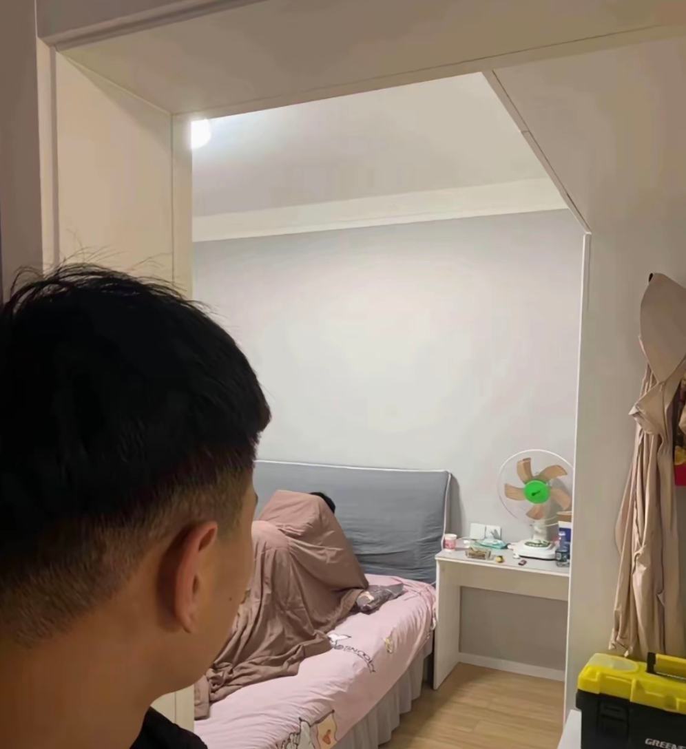 这，，，朋友哭吧！哭出来就好了