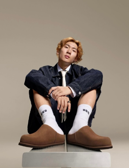 苏翊鸣！作为冰雪运动的代表运动员，平时非常注重学业，作为清华大学的学子，平时在训