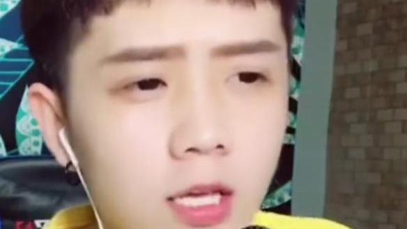 还记得唱《98K》的郭聪明吗？自曝退圈真相，令人心碎！