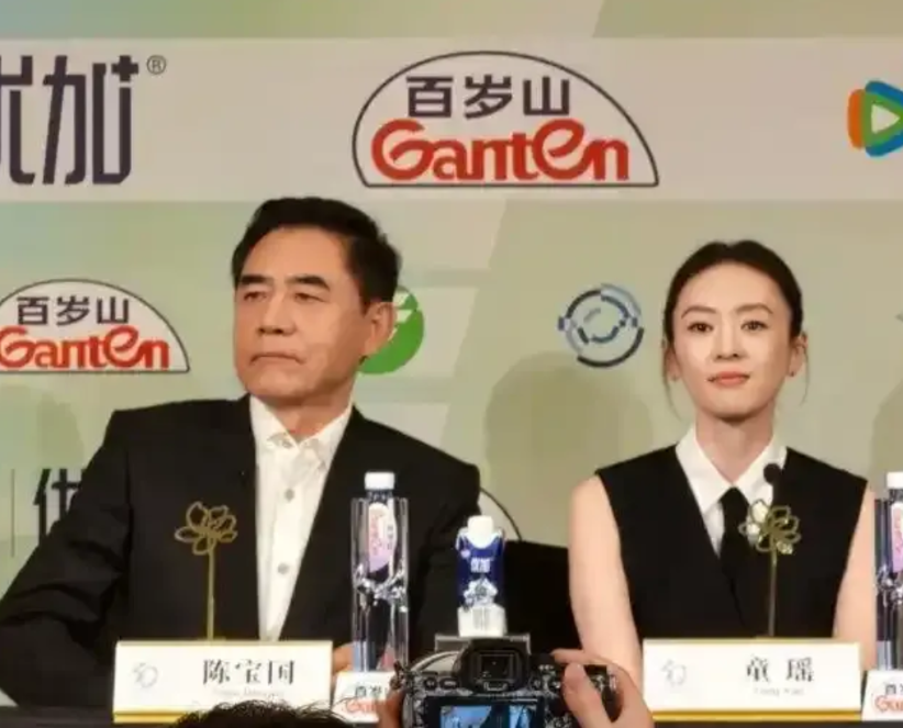 白玉兰奖的评委

呼声最高的不是孙俪、也不是宁静。

而是吴越和袁泉。

吴越的