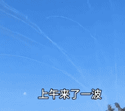 四川男子在以色列做瓦工，很多人纷纷选择撤离，他却选择了留下