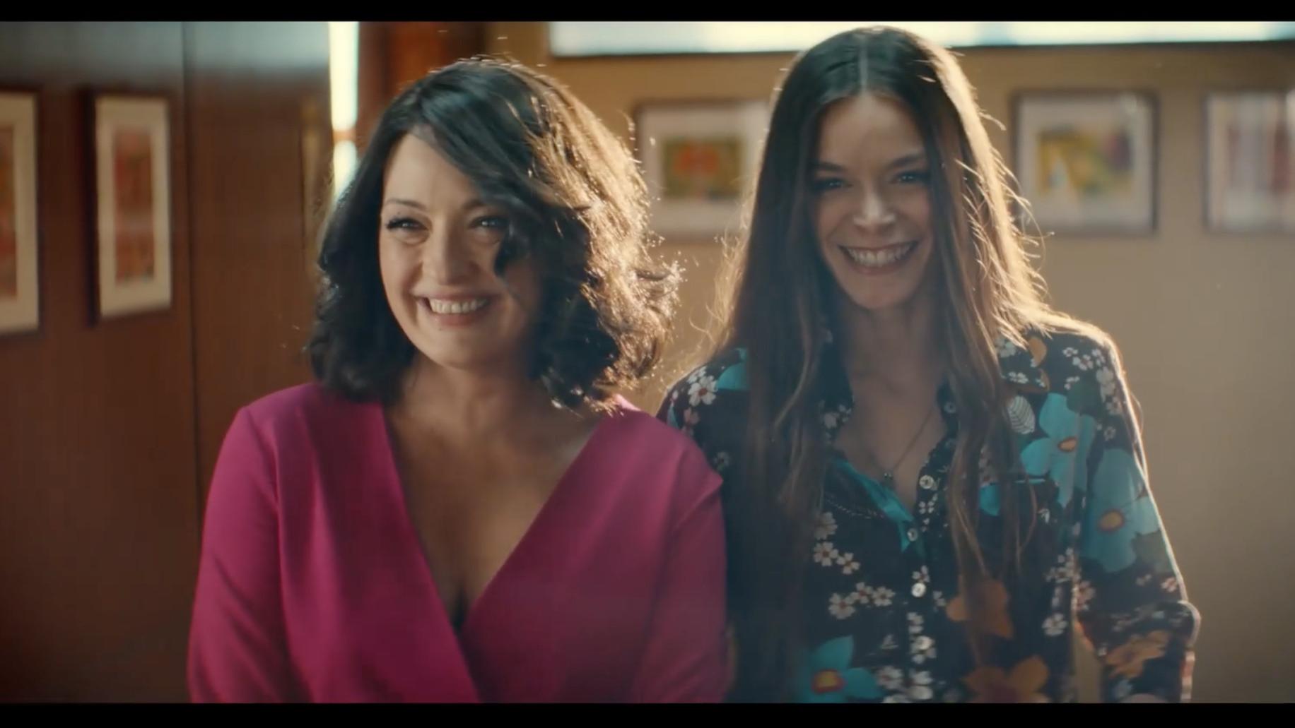 叫板《花花公子》的情色杂志女王，却难逃出轨丈夫魔掌