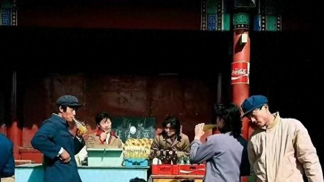 1996年，我参加战友婚礼替他挡酒被伴娘相中，几天后我上门提亲
