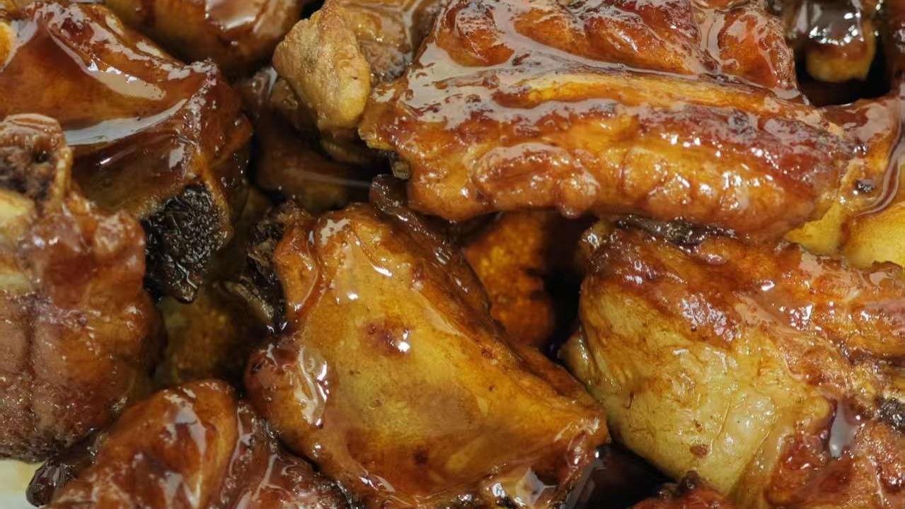 话梅排骨：把童年的酸酸甜甜炖成一锅小幸福