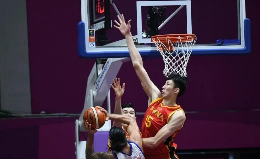周琦6优点可助郭导27年男篮世界杯，获亚洲区第一名，顺利拿到下届在洛杉矶举办的奥