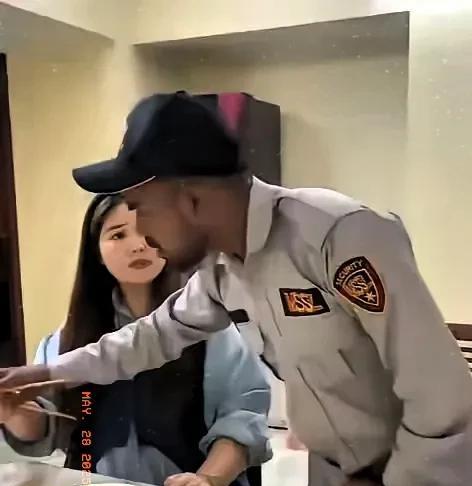 南京女孩李晓婷，2017年与印度籍男孩拉吉结婚。
她以为自己嫁给了印度王子，从此