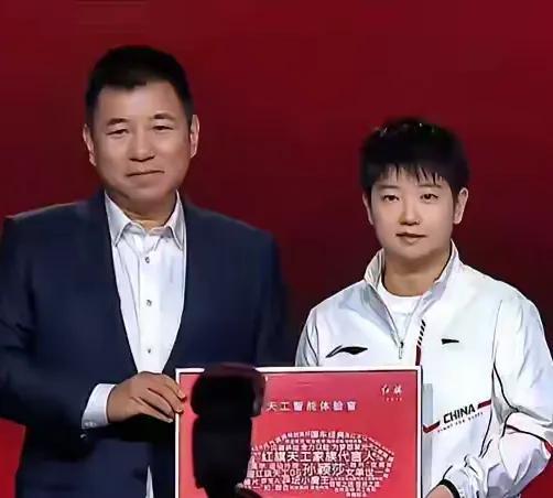 有人说红旗汽车为什么找孙颖莎代言，而不选奥运冠军？
1，能否拿到代言和奥运单打冠