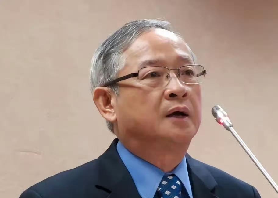 不好意思，你看不懂就对了，现在我们造的装备还远远不够多呢，航母也才三艘，福建舰都