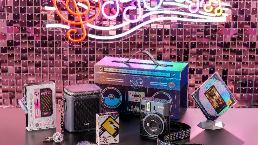 富士instax mini 41™“摩登风华”礼盒发布：以复古主义演绎经典新生
