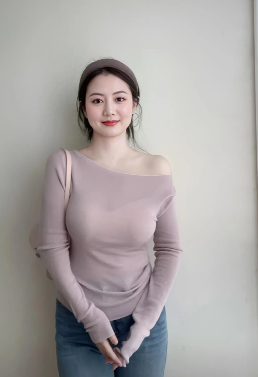 拍了这么多年自拍，想尝试下情侣照了