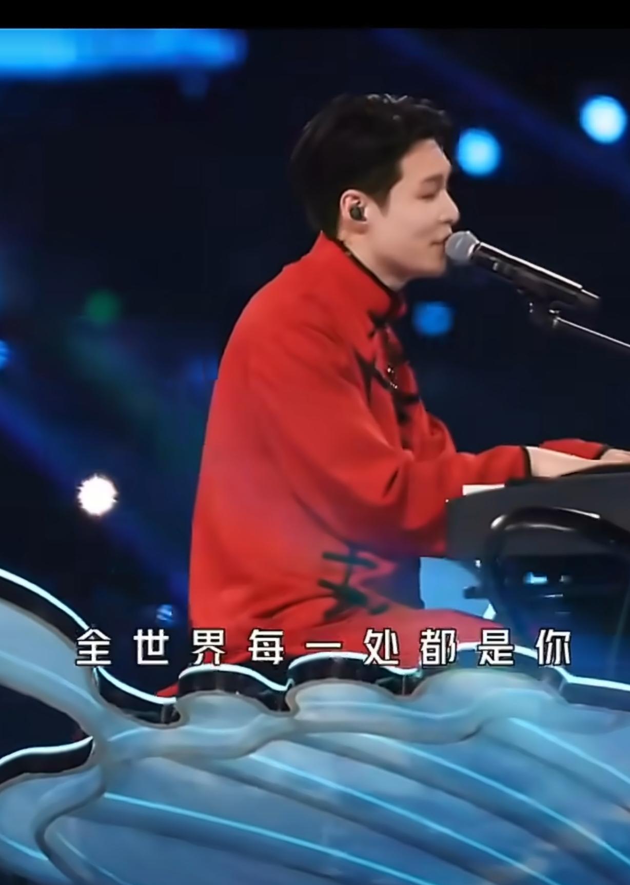 #张艺兴和吴世勋一起过生日#今天来了一位特别的客人（吴世勋），lay哥就是exo