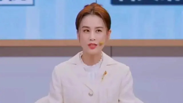 实惨！麦琳新综艺遭举报，李行亮商演遭抵制，唯独黄圣依杨子躺赢