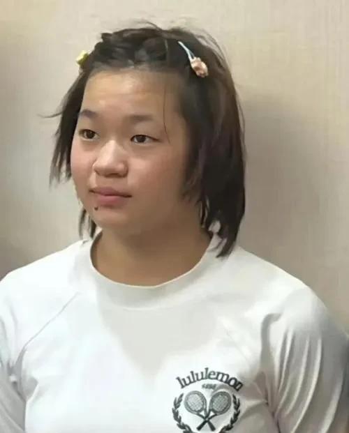 全红婵的主管教练
陈若琳语重心长地说了
水花消失术
中国许多省市拔尖的跳水运动员