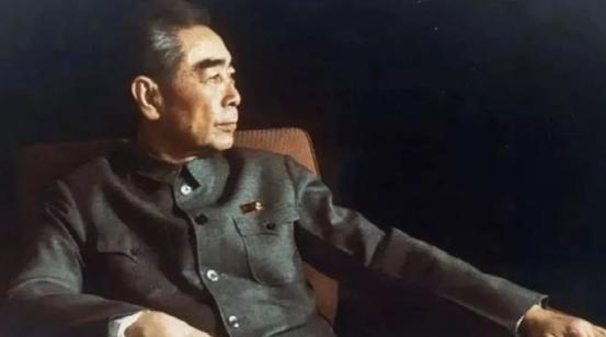 1973年87岁特工命不久矣，周总理忍痛探望，对方留14字纸条令人泪目
1973